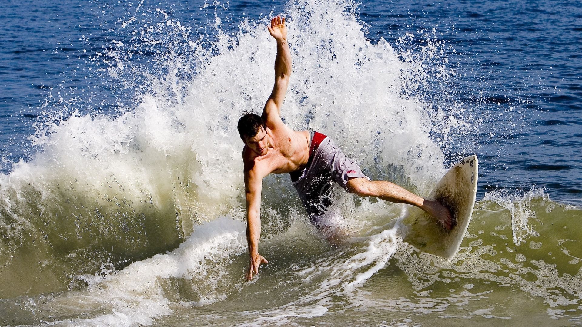 中国足球改革助力青少年足球普及,【特写】中国青少年足球_大浪潮与小现实