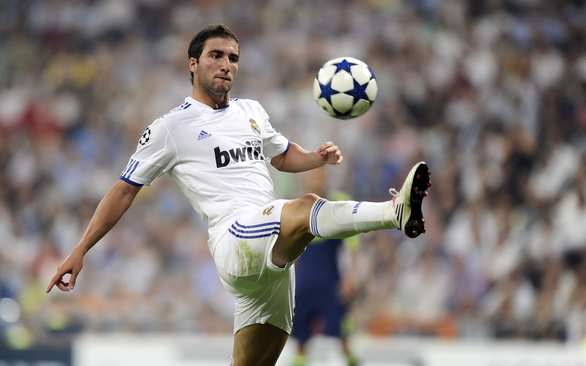 塞维利亚主场失分,遗憾战平劲敌,塞维利亚vs